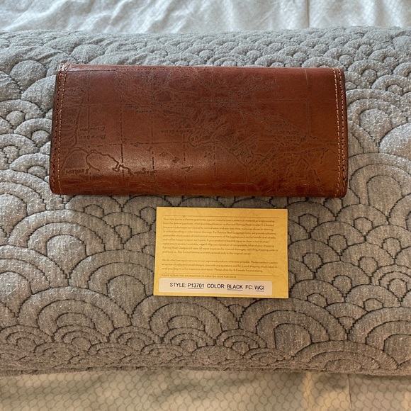 NWT Patricia Nash Wallet RFID protected Italy Design - Picture 3 of 7